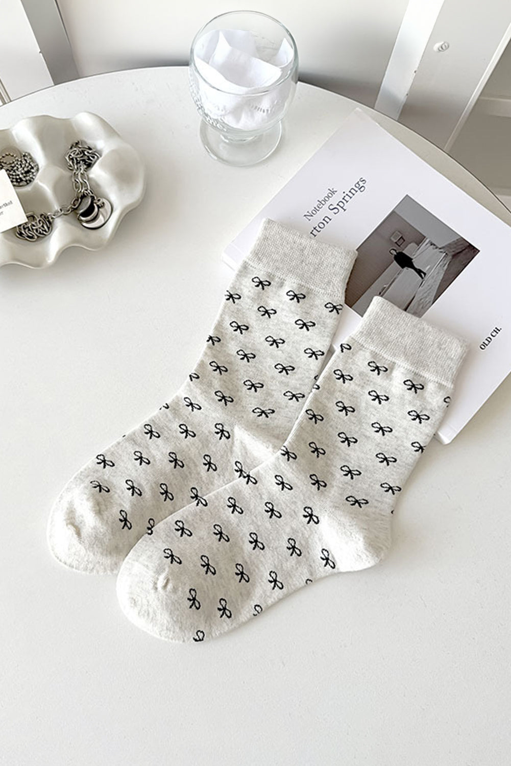 White Bow Ribbed Edge Crew Socks - Fikka Boutique 